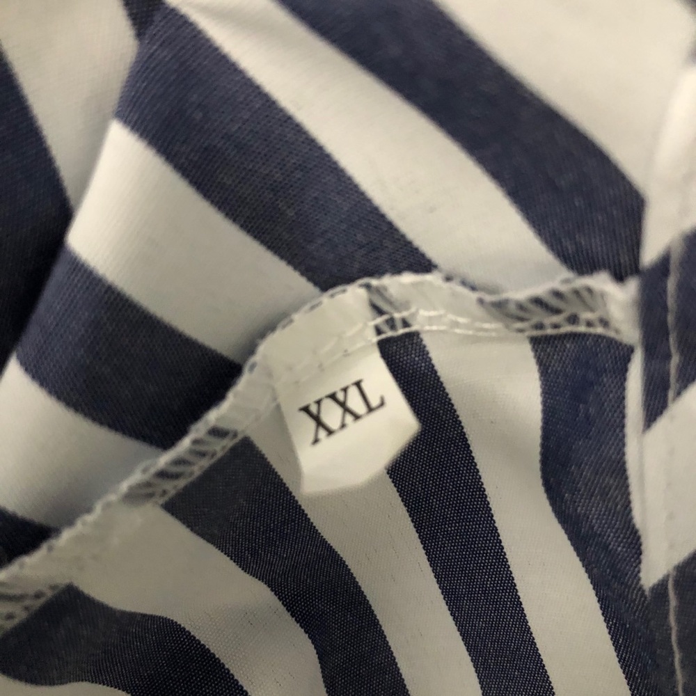 Stripped High-Low Top - Picture 5 of 5